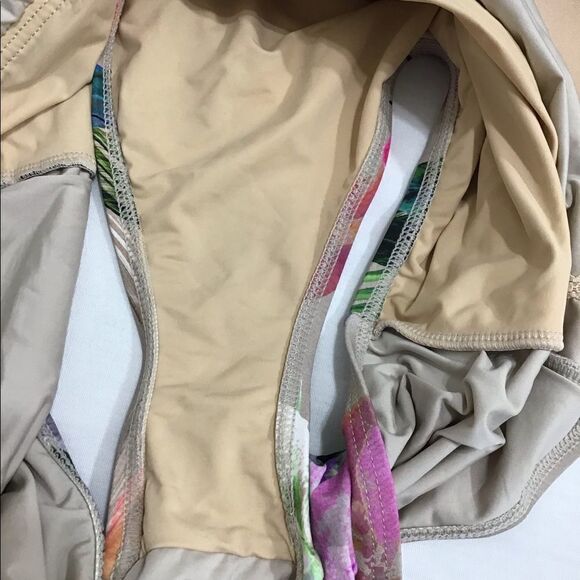 La Blanca Flora Beyond The Jungle Wrap Front Plunge Swimsuit NWT Size 12 - Picture 8 of 12